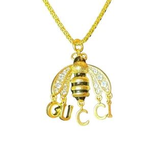 Gucci Radiant Gold Bee Medallion